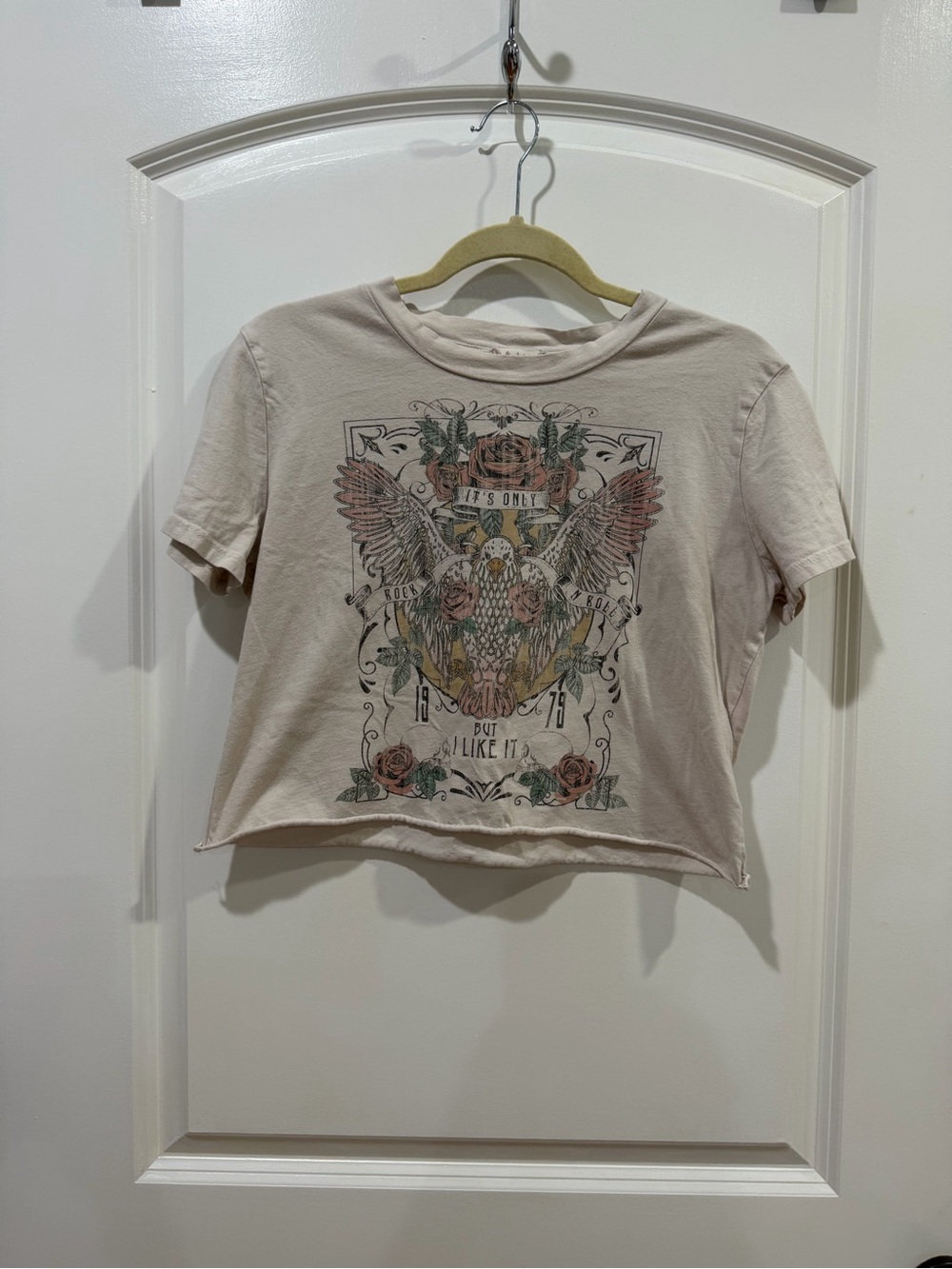 Altar'd State Blush Graphic Eagle Crop Tee